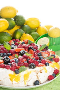 pavlova-m-bar-och-lemoncurd